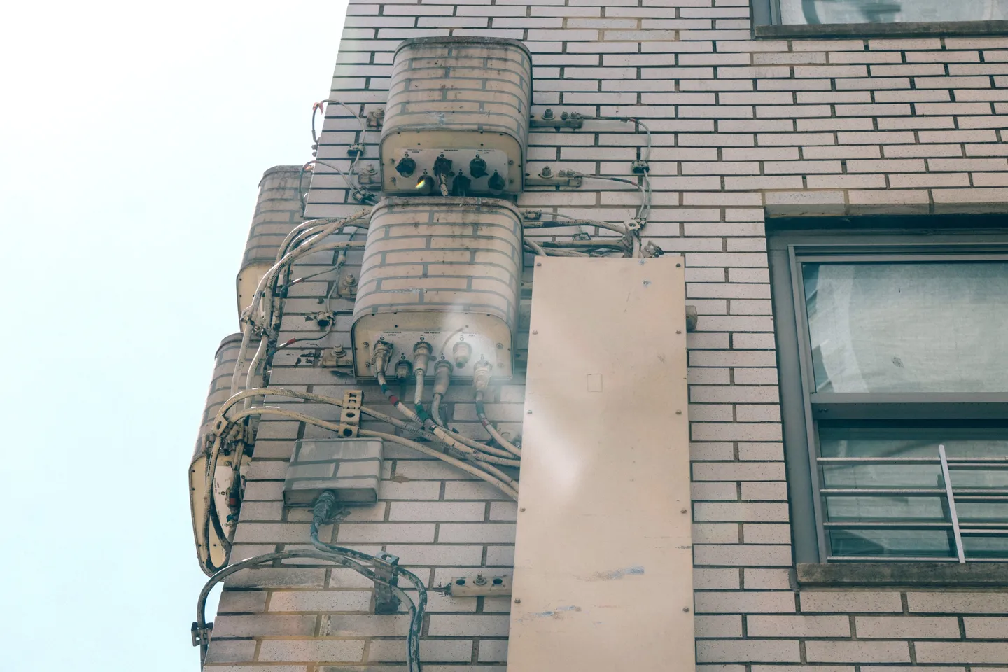 Upper East Side Brutalist Architecture Tour, photograph 6